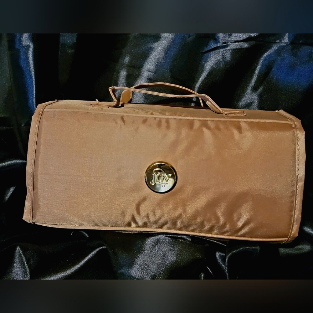 COSMETIC CASE TRAVEL BAG | BY JOY MANGANO | NWOT